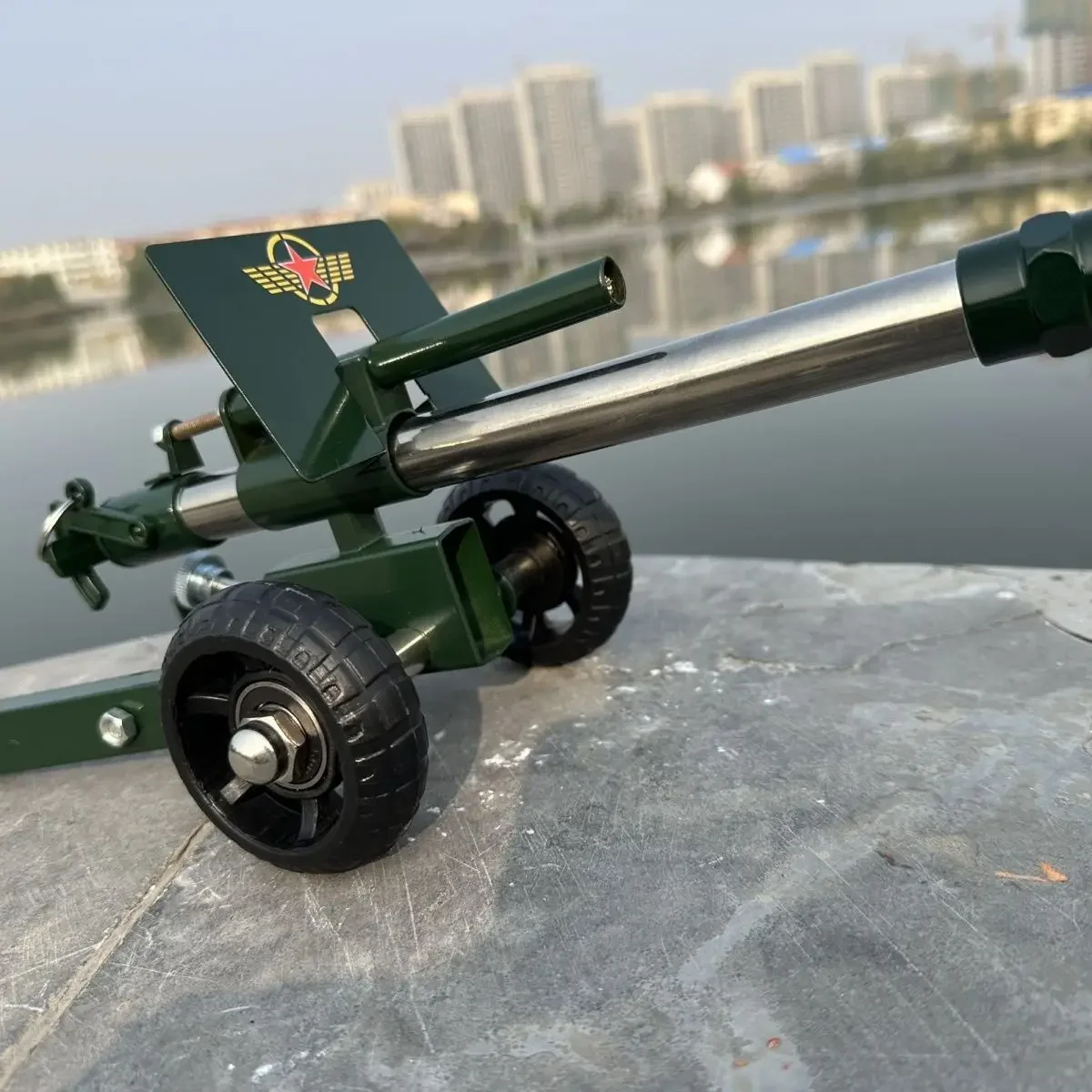 New cannon anti-aircraft gun can fly firecrackers Dadi red rebound continuous fire model ornament handmade Italian cannon view 3