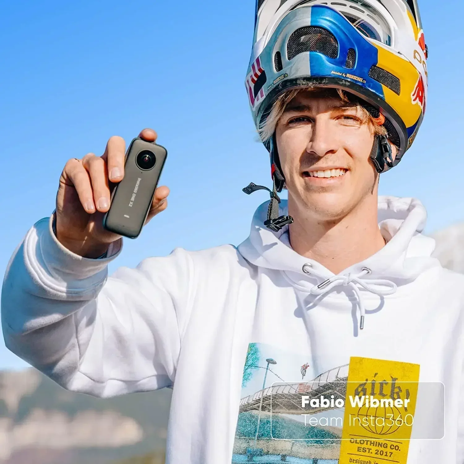 

Экшн-камера Insta360 One X2 2026 года, видео 5.7K, водонепроницаемость до 10 м, стабилизация FlowState, спортивная камера Insta360 One X2