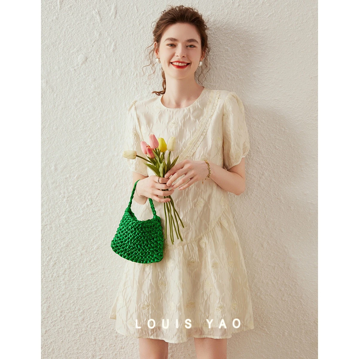 

LOUIS YAO Splicing Lace Bubble Sleeve Round Neck Dresses 2025 Summer Elegant Commuter Jacquard Women's Dresses New