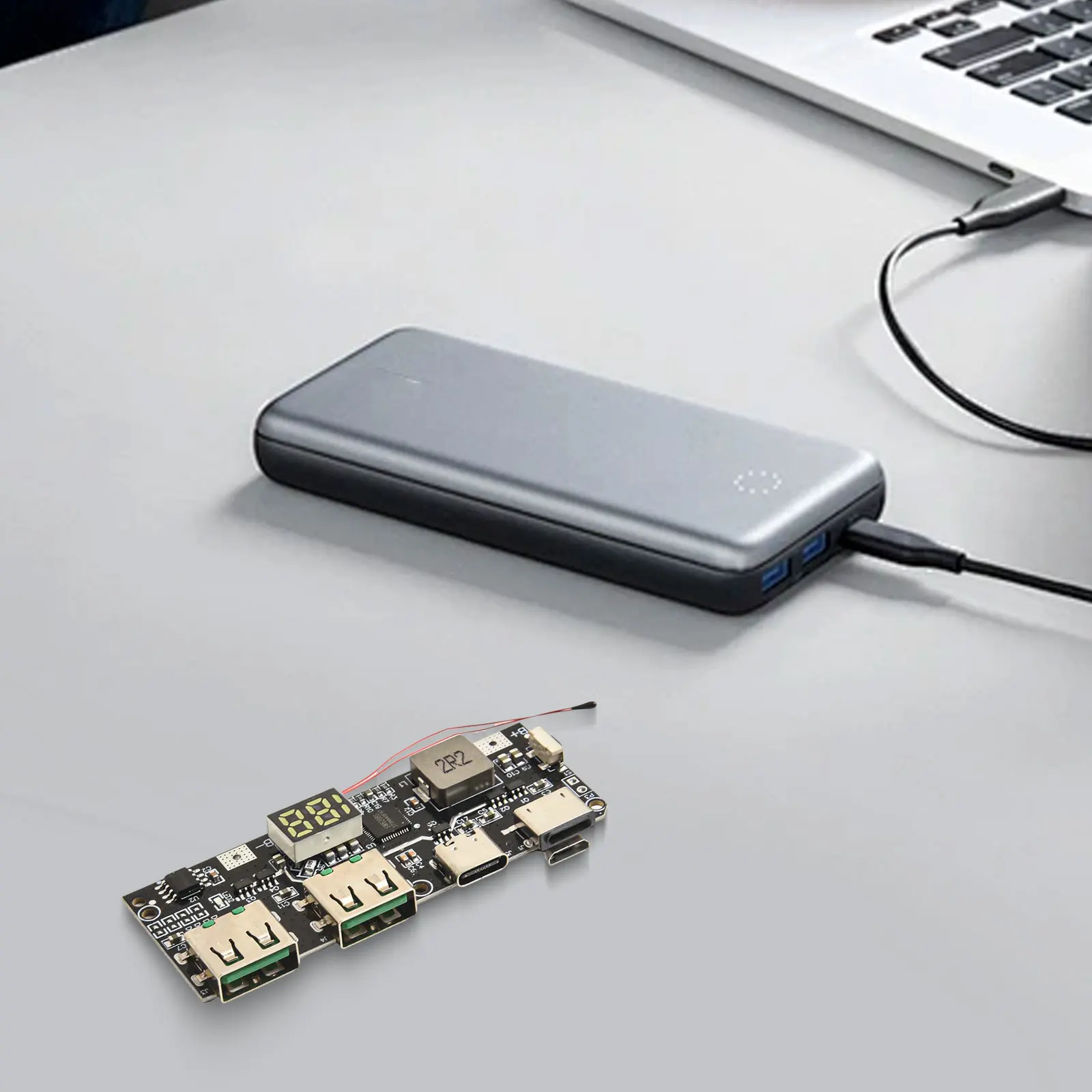 Высокоэффективный блок питания 22,5 Вт Power Bank для активного отдыха, широкий вход напряжения, черный цвет, вилка постоянного тока и клеммы