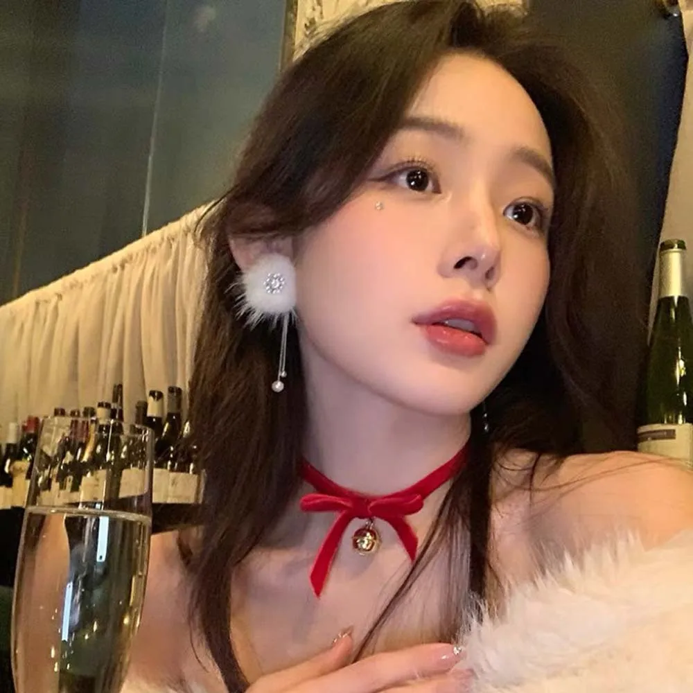 

Женское новогоднее рождественское бархатное жемчужное ожерелье с бантом и колокольчиком, цепочка с джинглом, модные украшения, аксессуар Санта-Клауса