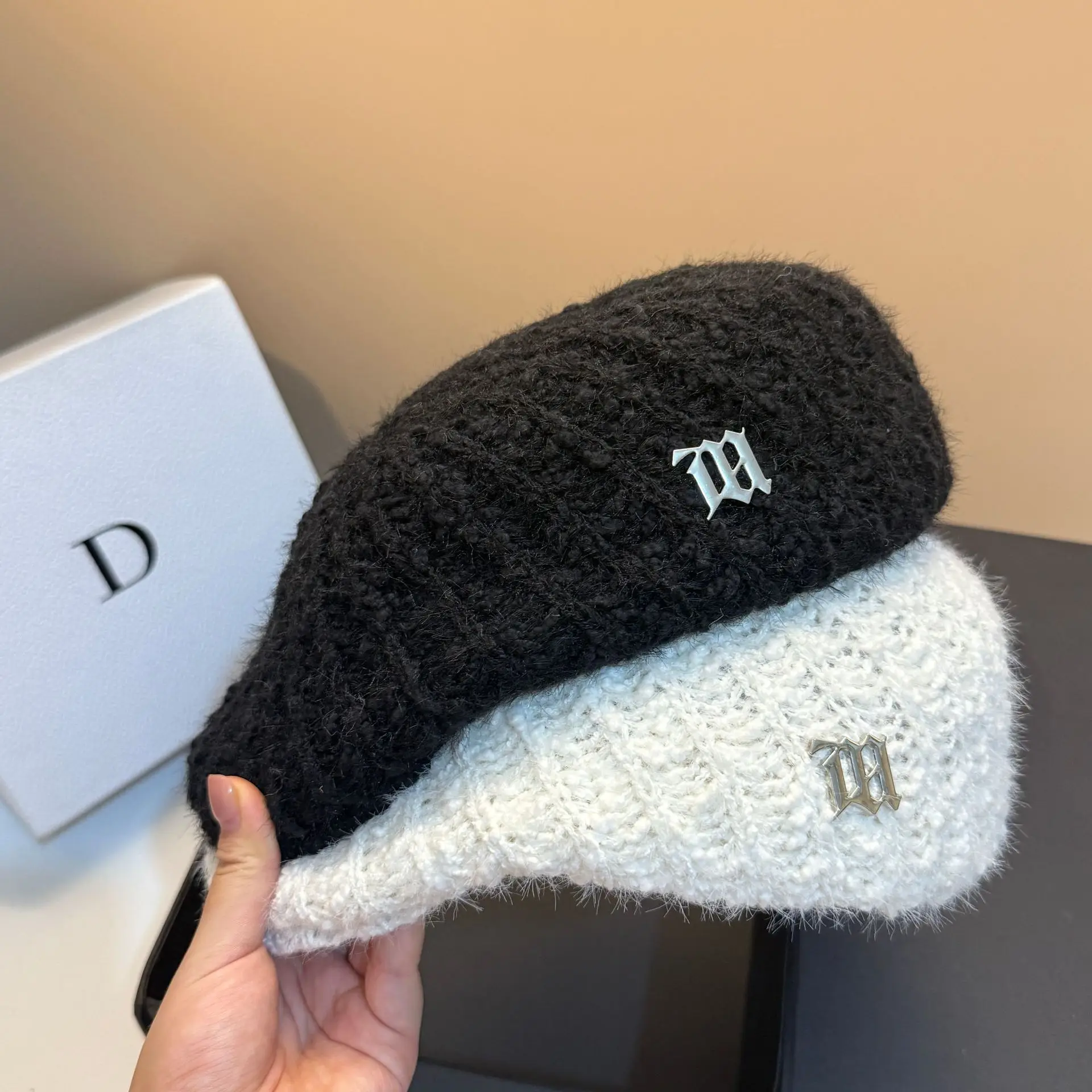 ​ ​ Unisexowa czapka z tweedu na szydełku, modna zimowa czapka dla młodzieży, stylowa retro czapka baseballowa, ciepła i oddychająca czapka beanie dla kobiet i mężczyzn. ​