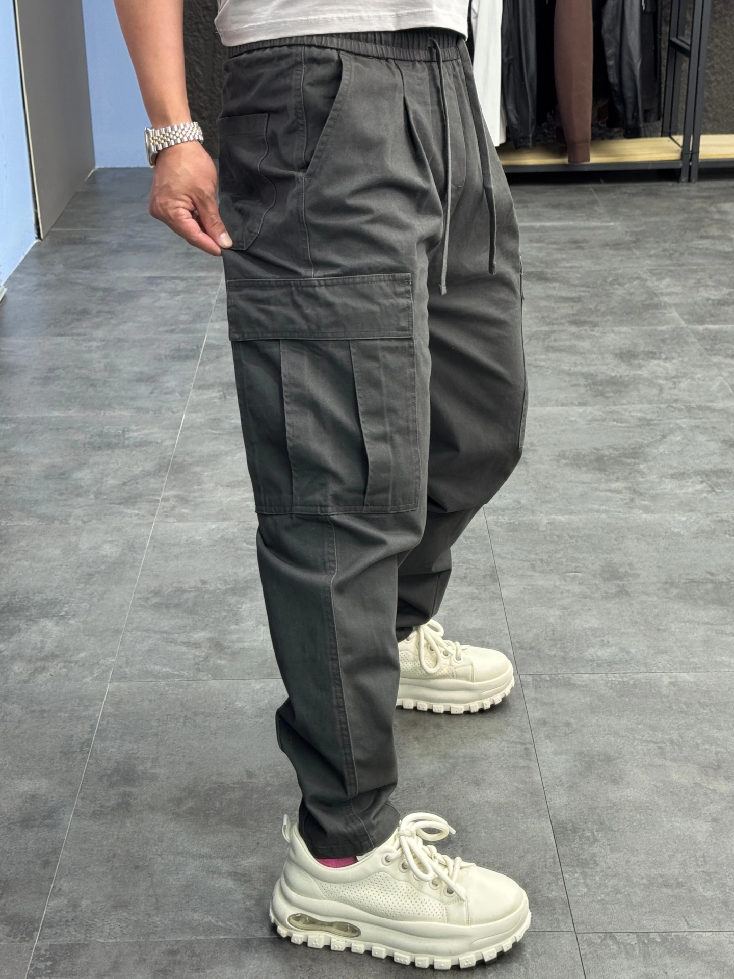 

Svip Men's Comfortable Cotton Work Trousers Spring Season Casual Loose Fit Breathable Loose Leggings American Cone Pants