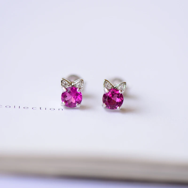 Total 0.5ct 4mm Natural Pyrope Stud Earrings for School Girl Allergy Free 925 Silver Garnet Earrings with 3 Layers Gold Plating