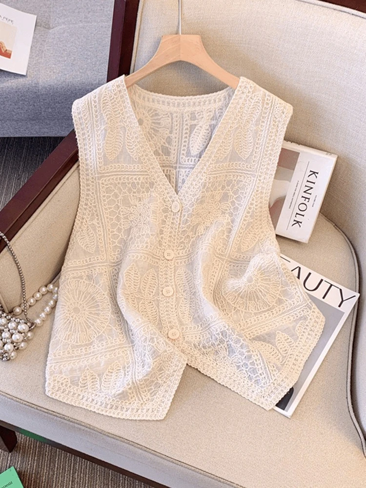 Literary and thin embroidered lace vest vest women's new casual style blouse temperament top apricot cotton