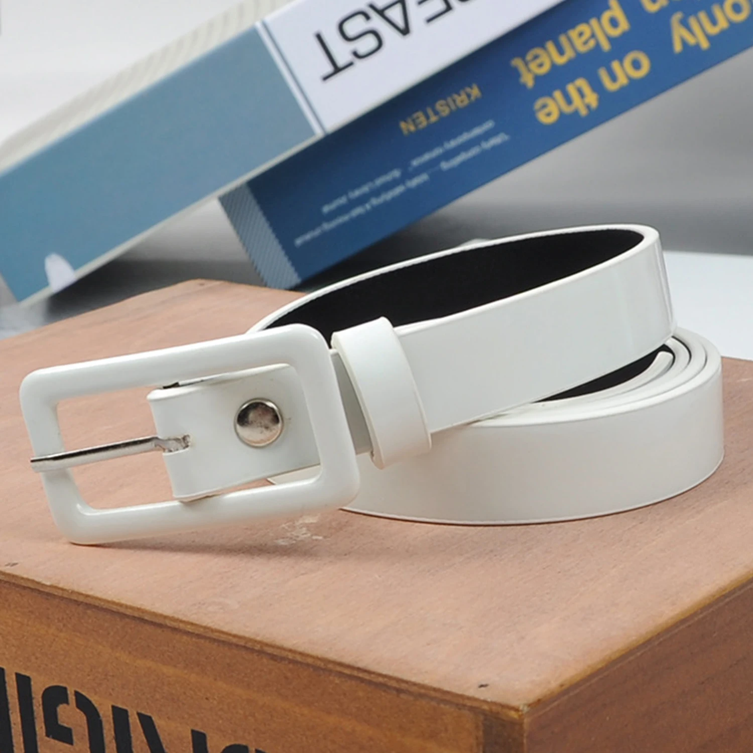 1 PC 2024 New Fashion Belt Women Men Colorful Imitation Leather Material Square Metal Pin Buckle Quality Belt