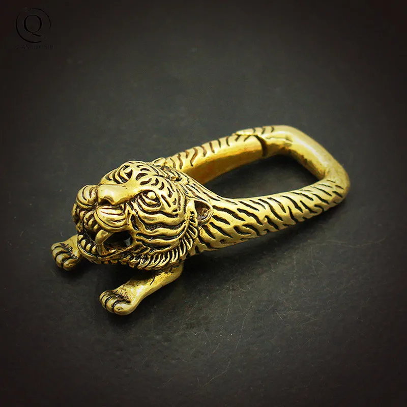 2022 NEW Brass Tiger Head Keychain Antique Craft Key Chains Ring Clasps Keyring Waist Buckle Copper Vintage Car Key Holder