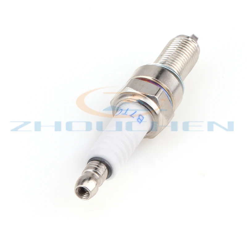 B7TC platinum spark plug for CR7EK CR7E C7E CR7EIX CR7EGP IU22 U22ESRN 94703-00353 G59C B7RIU 4-stroke engine