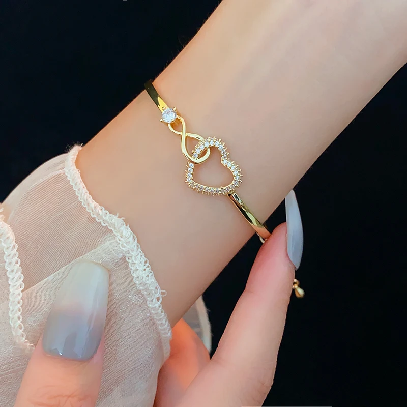 Peach Heart Love Bracelet Women\'s Fashion Temperament Zircon Bracelet Light Luxury Link Chain Bracelets Wristband Jewelry K-