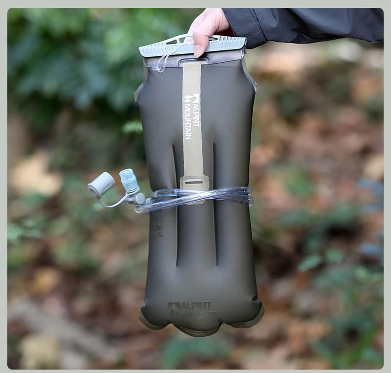 3L Hydration Bladder BPA-Free Leak Proof Durable Water Reservoir for Cycling,Hiking,Running,Climbing,Biking TPU Material High-Fl