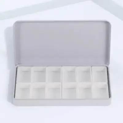 

1Set Watercolor Paint Box Rectangular Iron Storage Case Lightweight Empty Plastic Pans Convenient for Artist Students