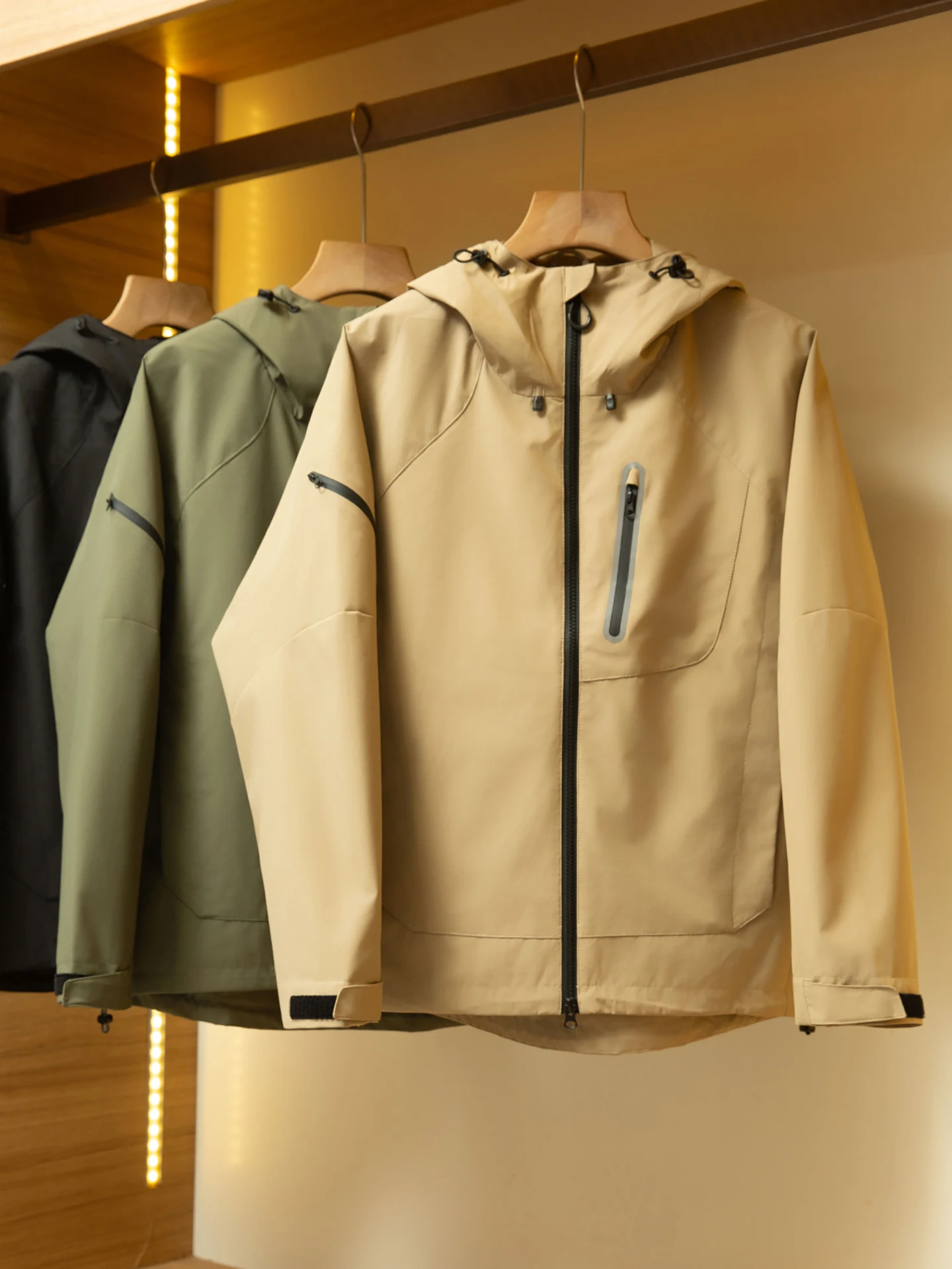 

Waterproof Casual Loose Men's Jaet with Hood High Densi Fabric Outdoor Autumn Winter Lightweight Anti-Wrinkle Workwear