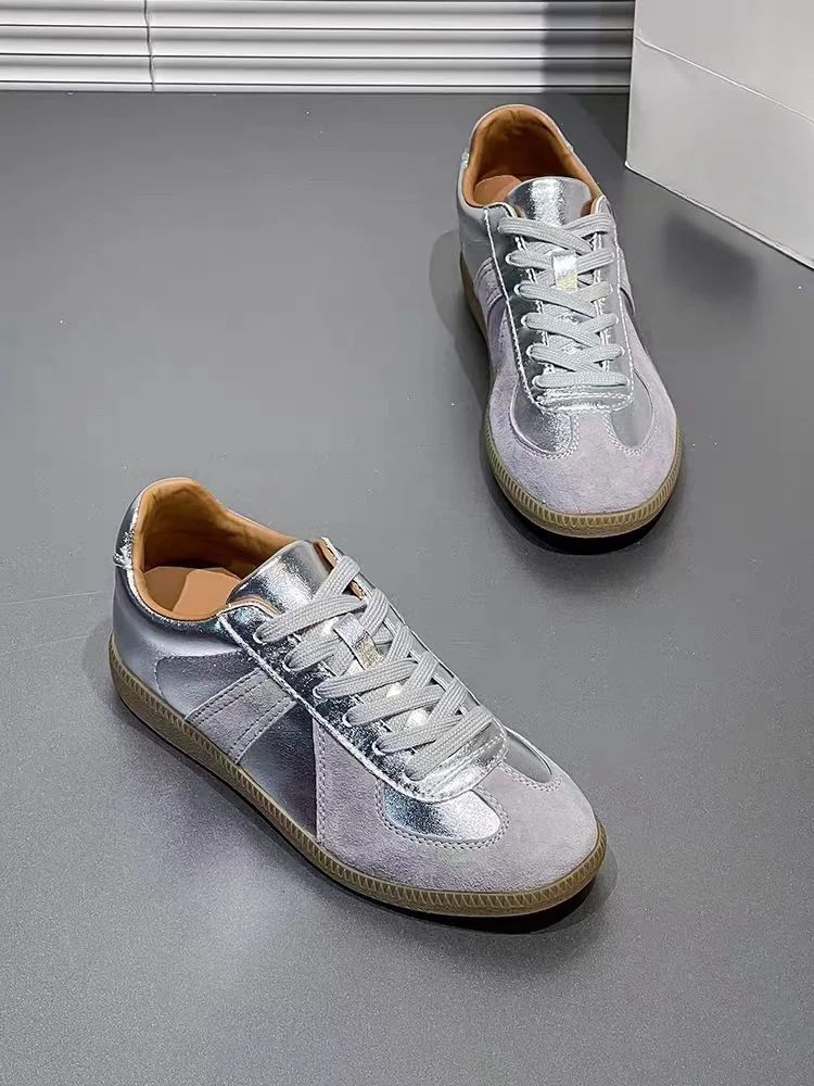 2024 nuove scarpe sportive bianche alla moda e comode scarpe da cricket classiche Forrest Gump