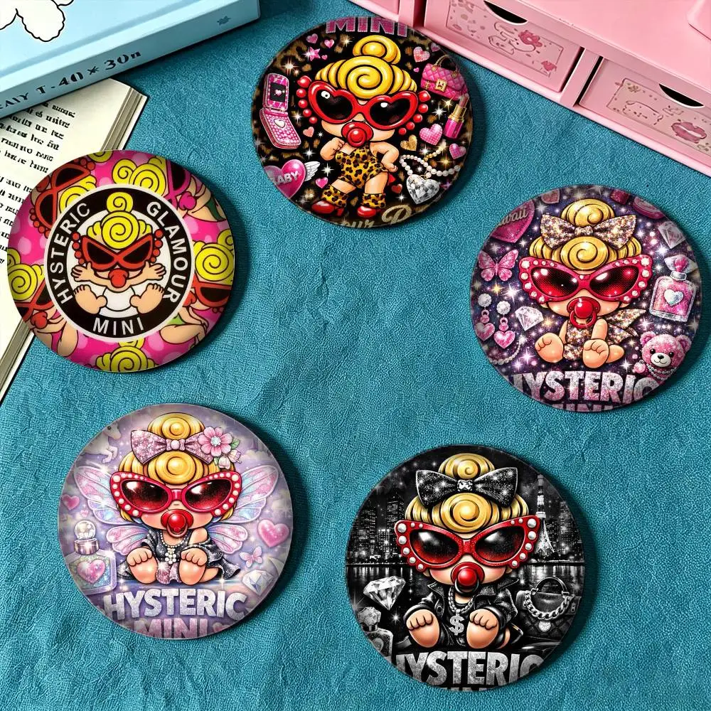 Luxury Japan Fashion H-Hysteric M-Mini 25 32 44 58 75mm Badges Personalized Round Brooches Pins Accessory Gift