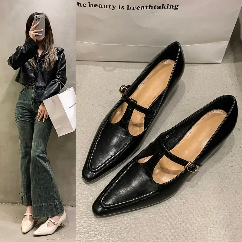 

2025 Hot Pointed Toe Buckle-heeled Single Shoes Retro Solid Color Women's Shoes Medium Heels Casual Shallow Mouth Zapatos Mujer