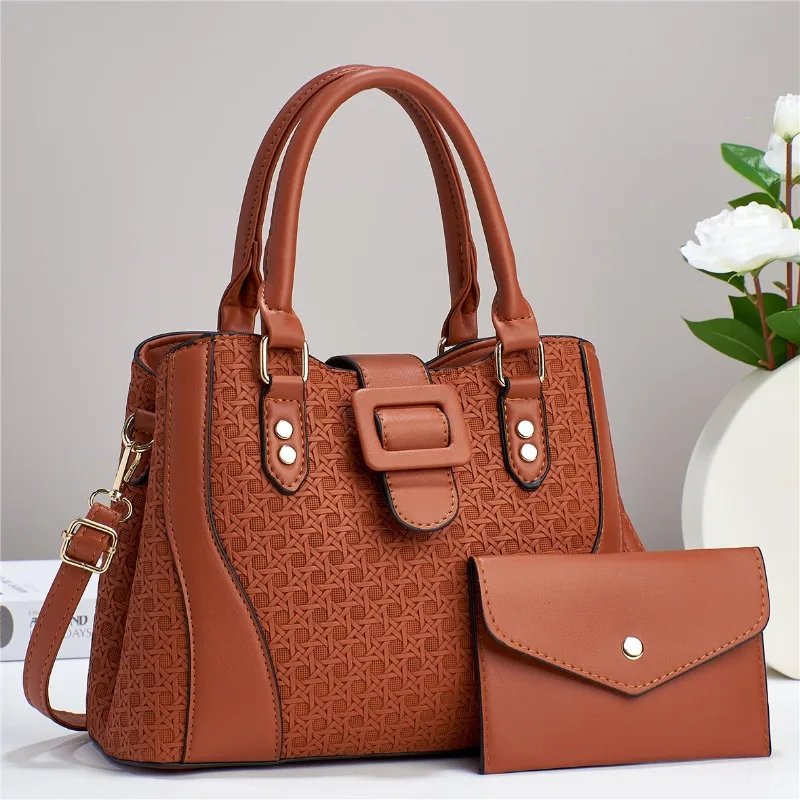 

New Luxury Designer Women's Handbag Large Capacity Shoulder Bag Classic Retro Crossbody Bag Urban Commuting Tote Bag+wallet