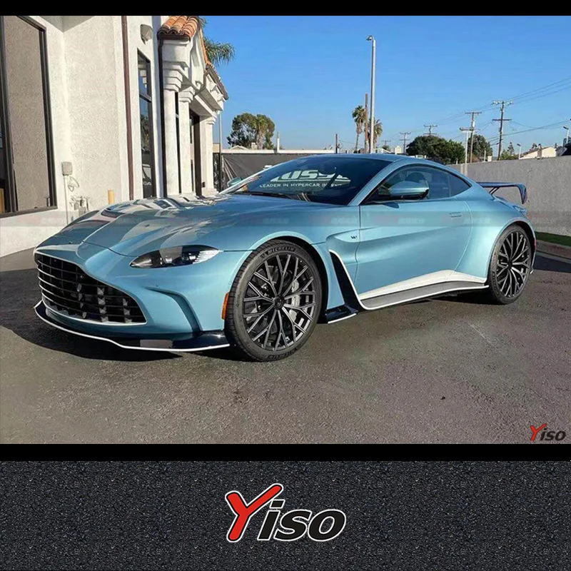 Suitable for modification and upgrade of Aston Martin Vantage's V12 carbon fiber front bumper and rear fender extensions