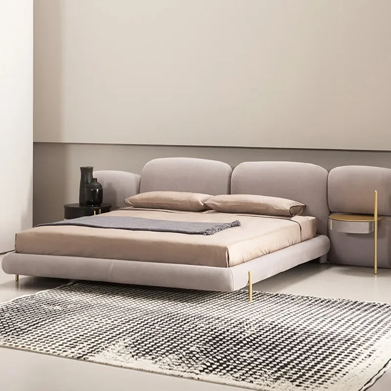 

Minimalist Italian light luxury leather bed master bedroom high-end atmospheric design fabric bed