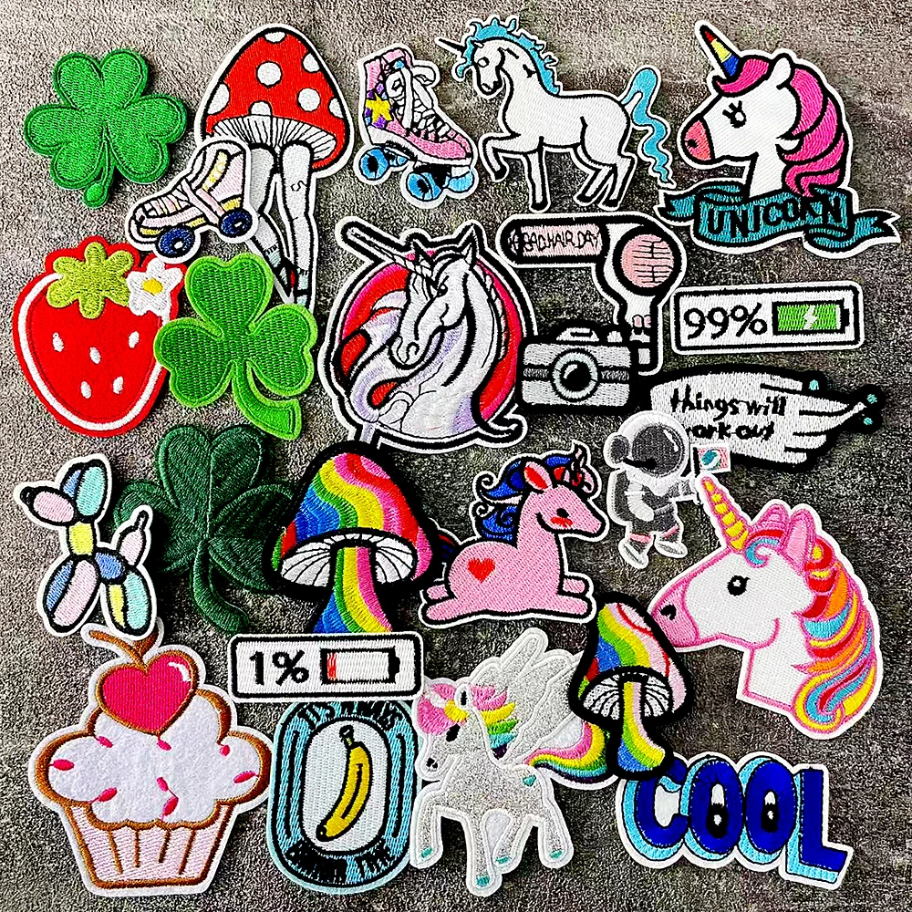Roller Skates Clover Camera Iron on Patches for Clothes Embroidered Badges Hippie Patch Cover Repair Hole Stickers Appliques