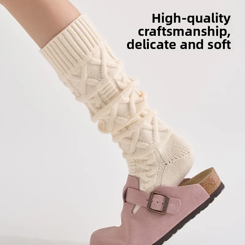 Women's Knitted 3D Cable Knit Stacking Socks, Double‑Needle Thick Retro Mid‑Calf Socks, Japanese Style for Autumn Winter Daily W