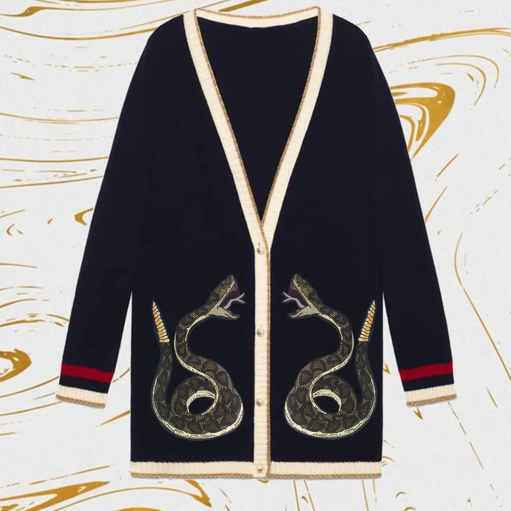 Fashionable and versatile embroidery, a pair of pythons, animal stitching, clothing, back glue style