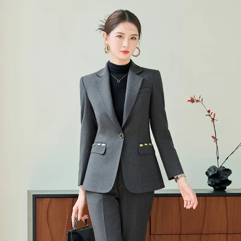 

High-end Gray Small Blazer for Women2025New Spring and Autumn Elegant High-End Slim Waist Suit Set