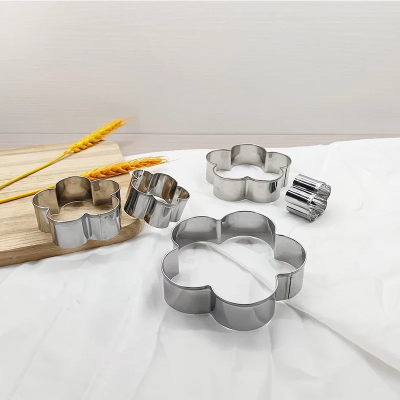 5pcs/Set Stainless Plum Flower Cookie Cutter Molds Sugarcraf Decoration Cutting Cake Baking Decorating Molds Kitchenware Tools