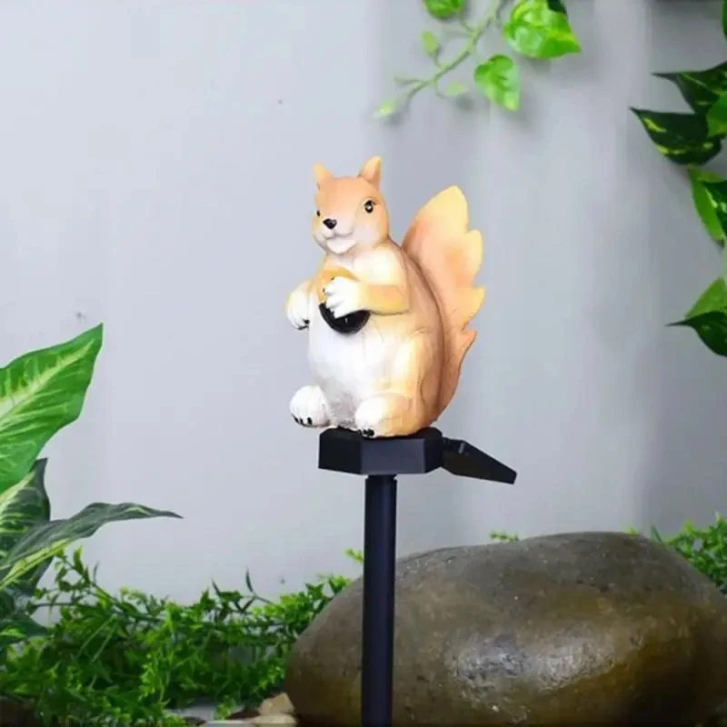 

LED Solar Cute Squirrel Plug Lights Garden Decorative Garden Landscape Lights Animal-shaped Lawn Lights