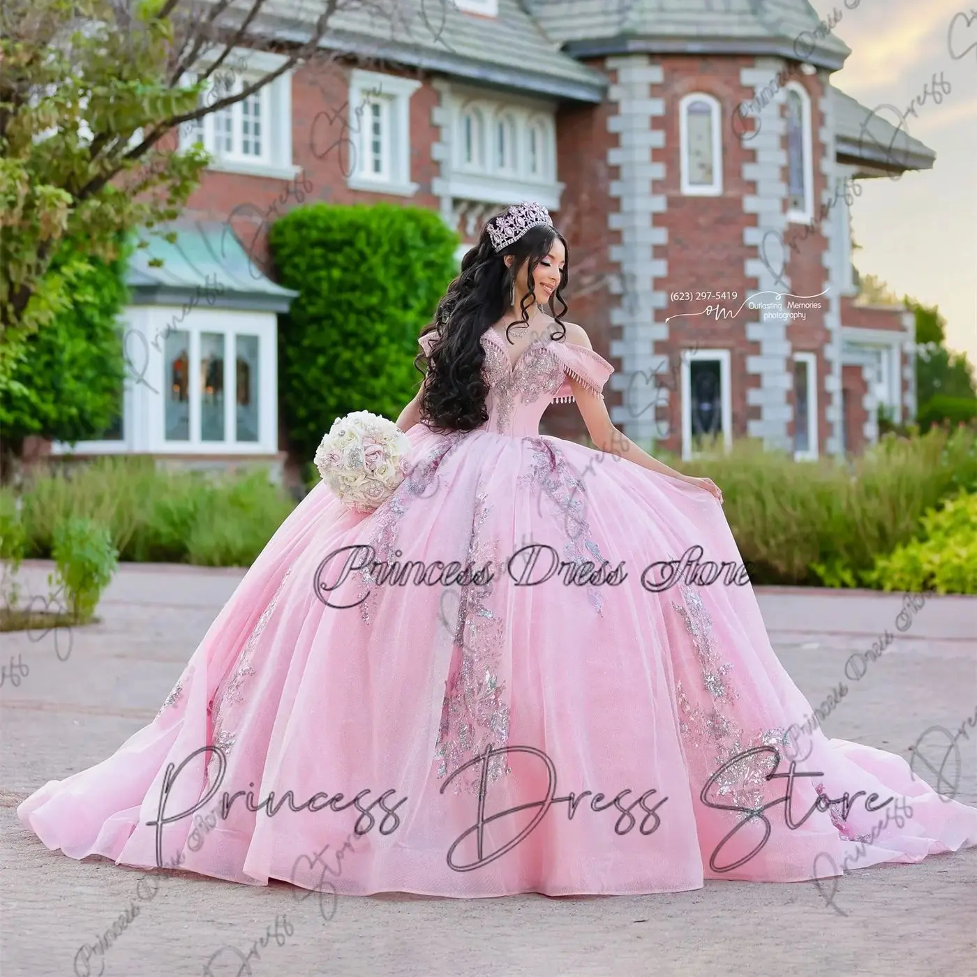 

Mexico Customized Lace Applique Quinceanera Dresses Ball Gown With Crystals Beaded Sweet 16 Dress Corset Vestidos De Anos