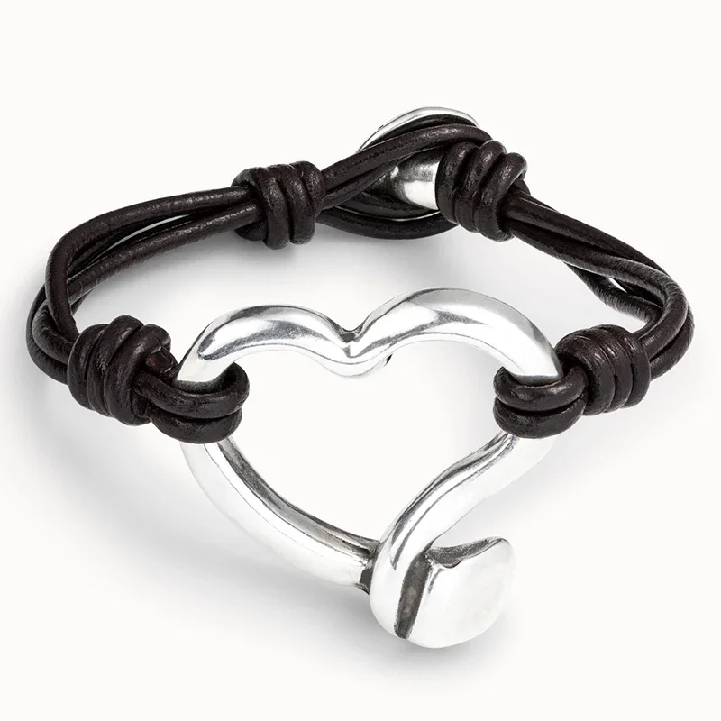 

Top New Fit UNO DE 50 Fashion Electroplated 925 Silver Charm, Leather Cord Heart shaped Bracelet, Popular Jewelry Gift