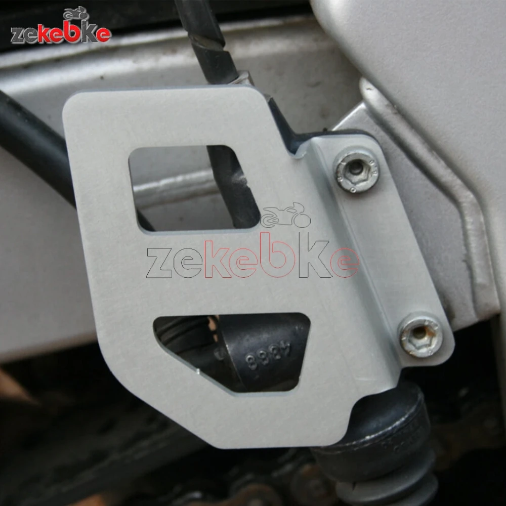 F 650 GS Motorcycle Rear Brake Master Cylinder Guard For BMW F650GS Single Dakar 2007 2006 2005 2004 2003 2002 2001 2000 F650 GS