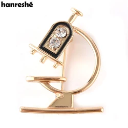 New Microscope Medical Equipment Brooch Pin Doctor Nurse Hospital Lapel Backpack Zircon Badge Pins Jewelry Accessories Gift