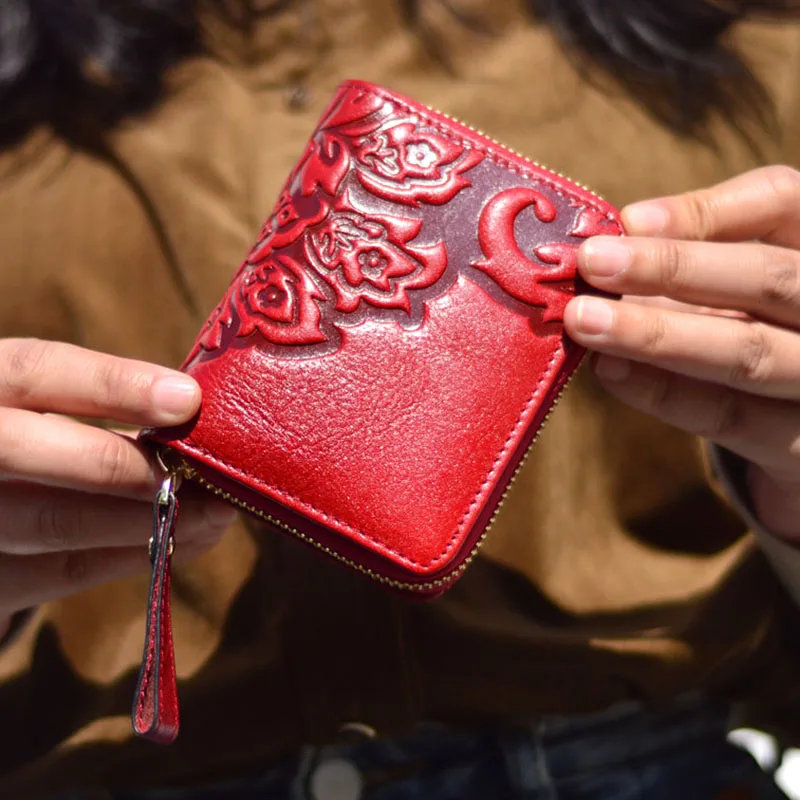 

Кошелек AETOO, женский кожаный кошелек, винтажный стиль, тисненый цвет, короткий кошелек для рук, женский кошелек с несколькими картами