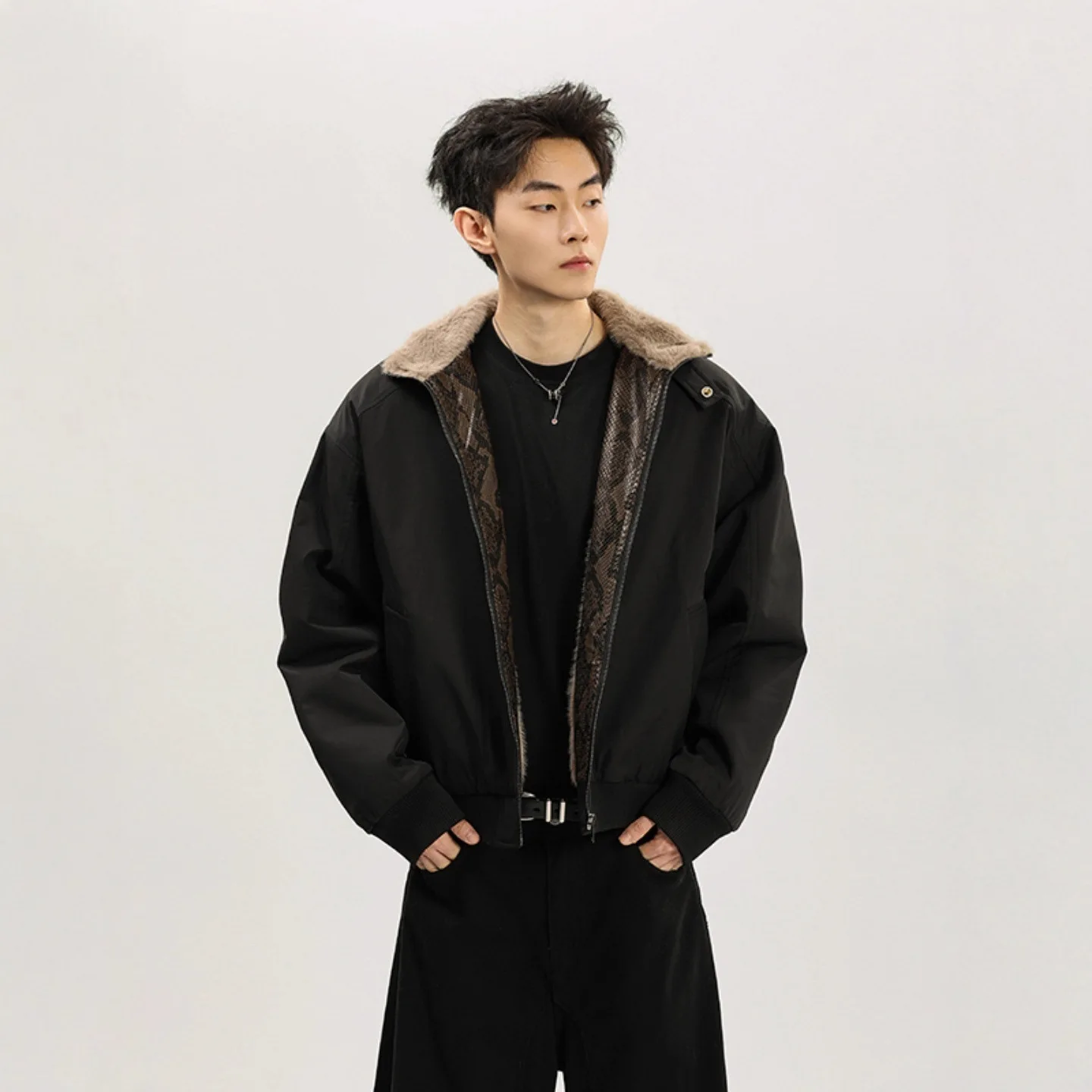 

Men's Loose Fit Thickened Cotton Jacket Winter Fashion Urban Style Polyester Fiber Coat Stylish American Brand New 2025