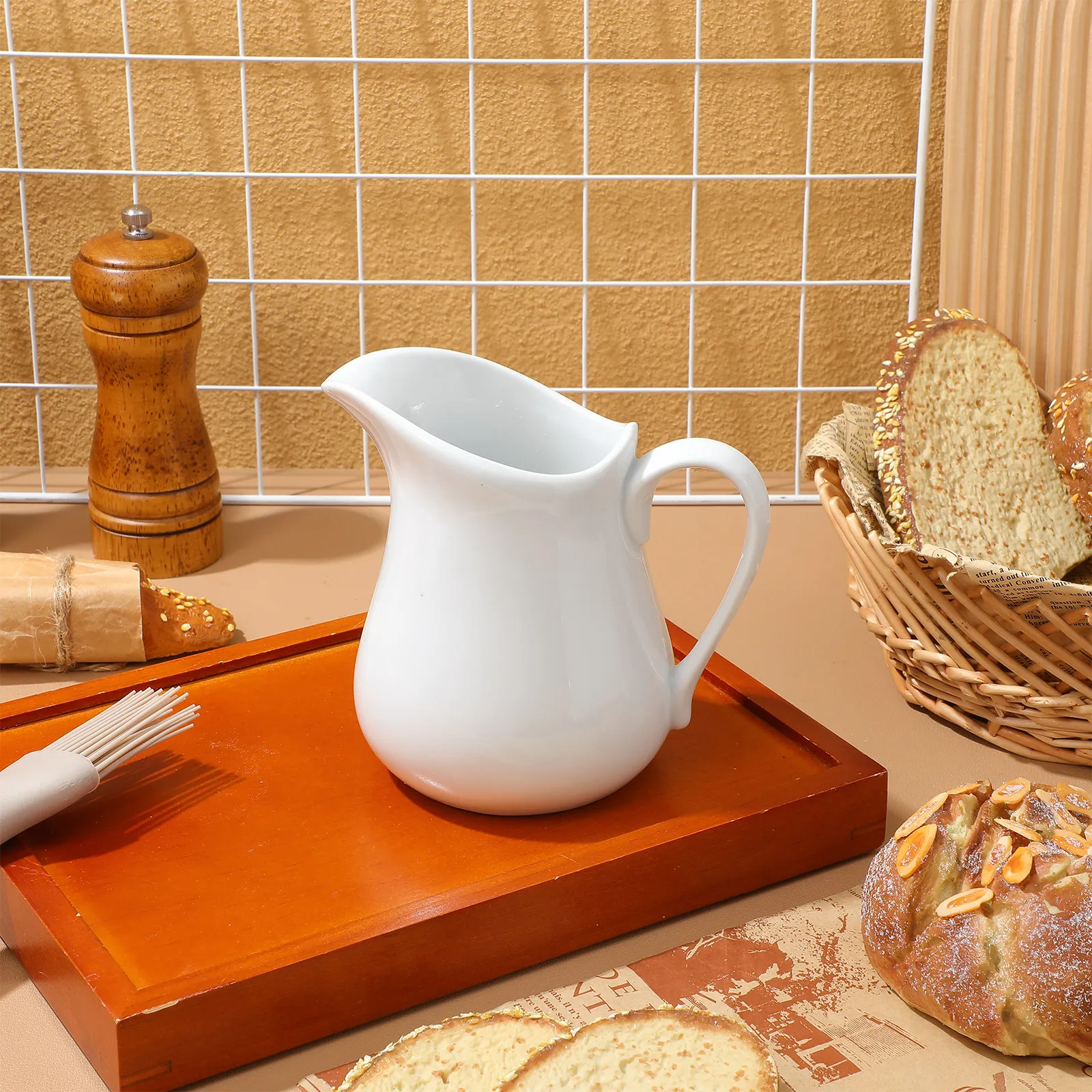 450Ml Ceramic Milk Pitcher for Coffee Frothing Handheld Creamer Jug Smooth Easy Clean Heat Resistant Dishwasher Safe
