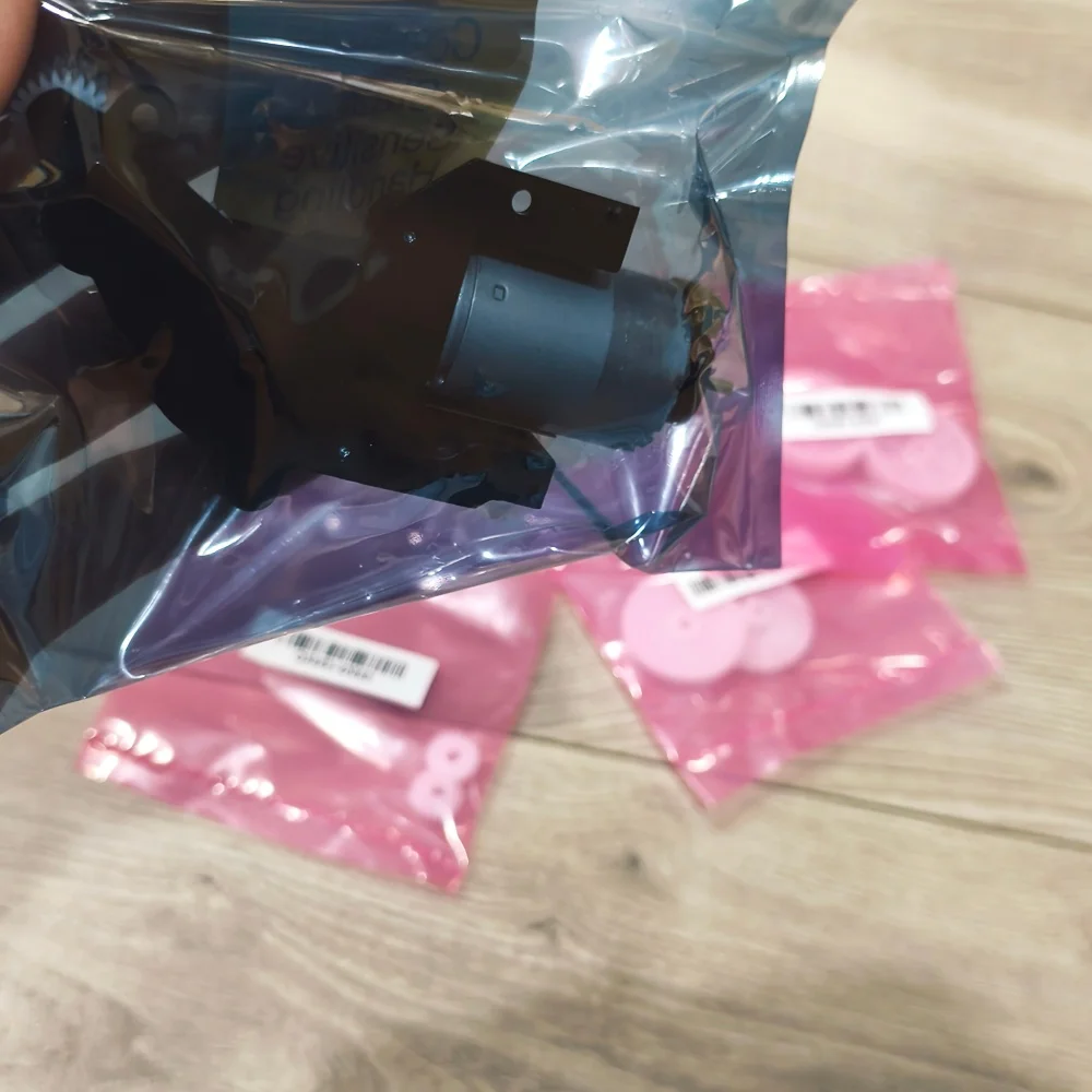 

Q6718-67017 Starwheel Motor For Designjet T610 T620 T770 T790 T795 T1100 T1200 T2300 Z2100 Z3100 Z3200 Z5400