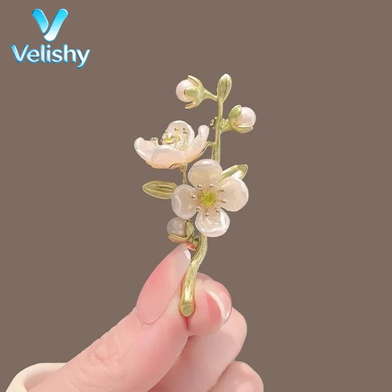 Womens Jasmine Brooch Fashionable Clothing Decor Unique  Pin for Blouses Wedding Accessories