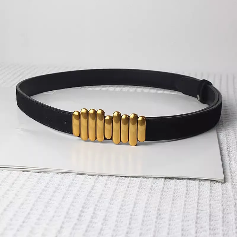 Рисунок 3 - Женский винтажный корсет из искусственной