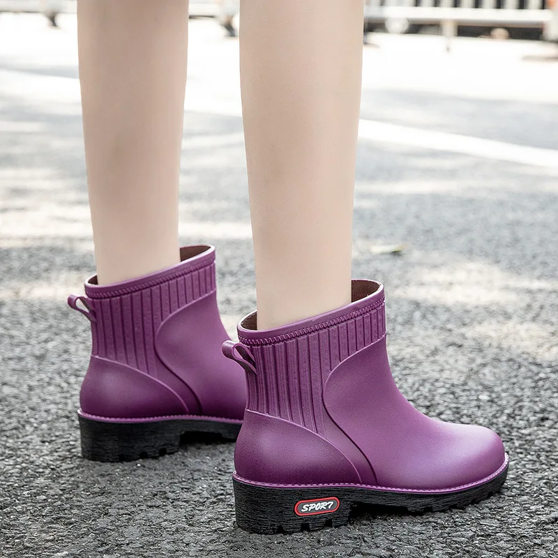 

Fashion Water Boots Woman Rain shion Ankle Rubber Shoes Women Work Garden Galoshes Waterproof Rainboots Botas De Lluvia Mujer