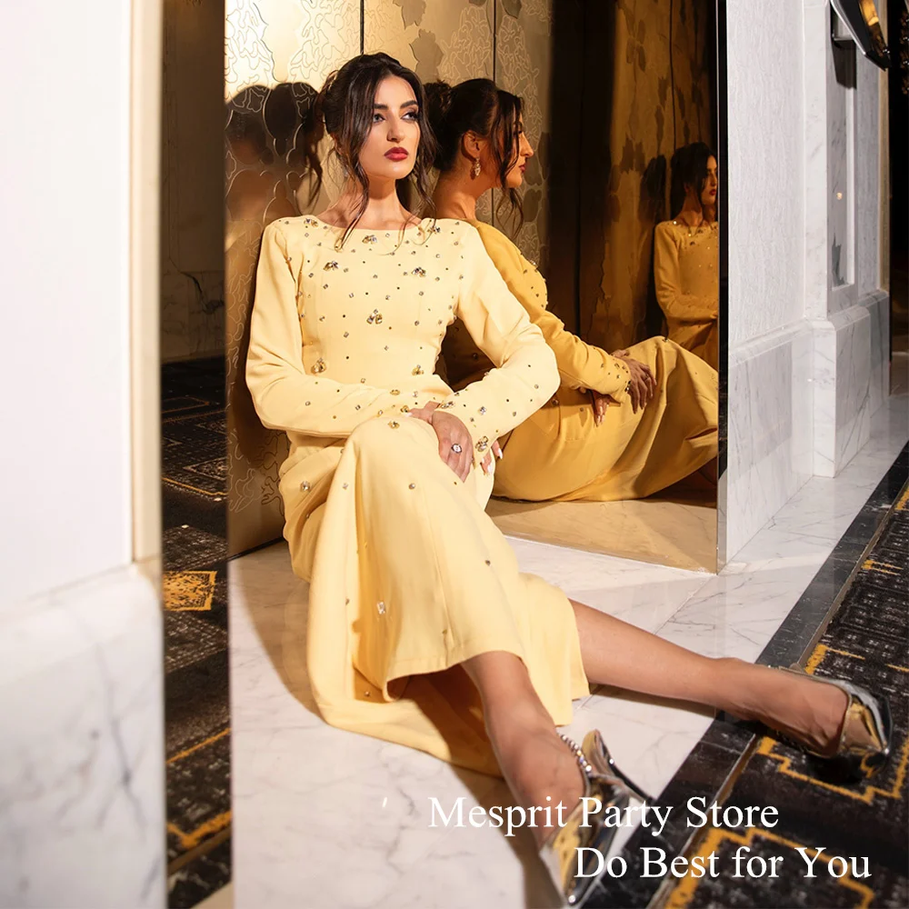 Yellow Evening Dress Saudi Party Gown Round Neck Long Sleeves Back Slit Crystal Stones Straight Prom Dresses for Dancing