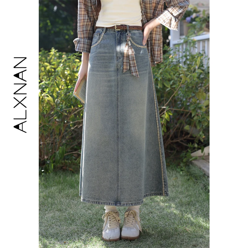 

ALXNAN Vintage Blue Denim Skirt 2026 Spring Washed Long A-line Elegant Midi Skirt Slit Casual Clothing with Plaid Pendant L61711