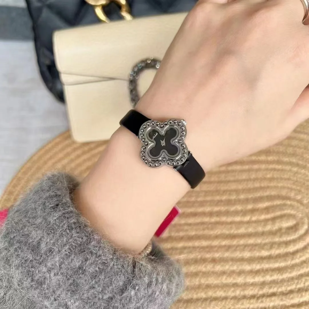 Best Sellers! New Women's Watch Quartz Watch Genuine Leather Strap Clover quartz Luxury Personalized Fashion Watch Party