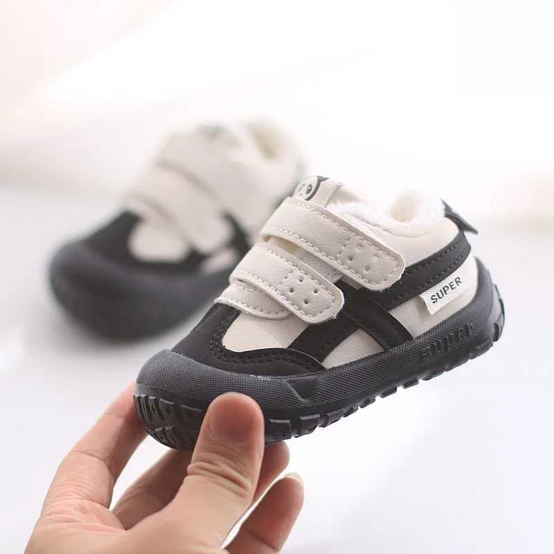 Baby Toddler Walking Shoes Winter Plush Fleece for Warmth Children's Casual Running Shoes Girls' Non Slip Sole Baby Walking Shoe