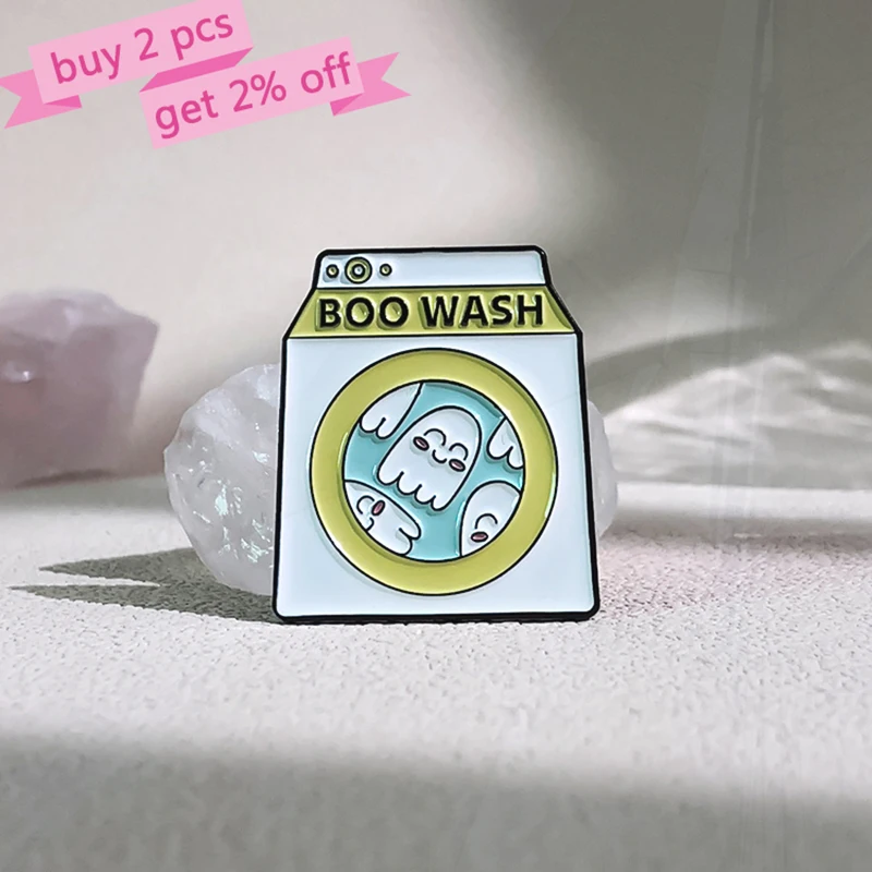 Cat Peach Milk Carton Pines Lapel Badges Cartoon Cute Animal Jewelry Gift for Friends Boo Wash Ghost Enamel  Brooch Custom Cute