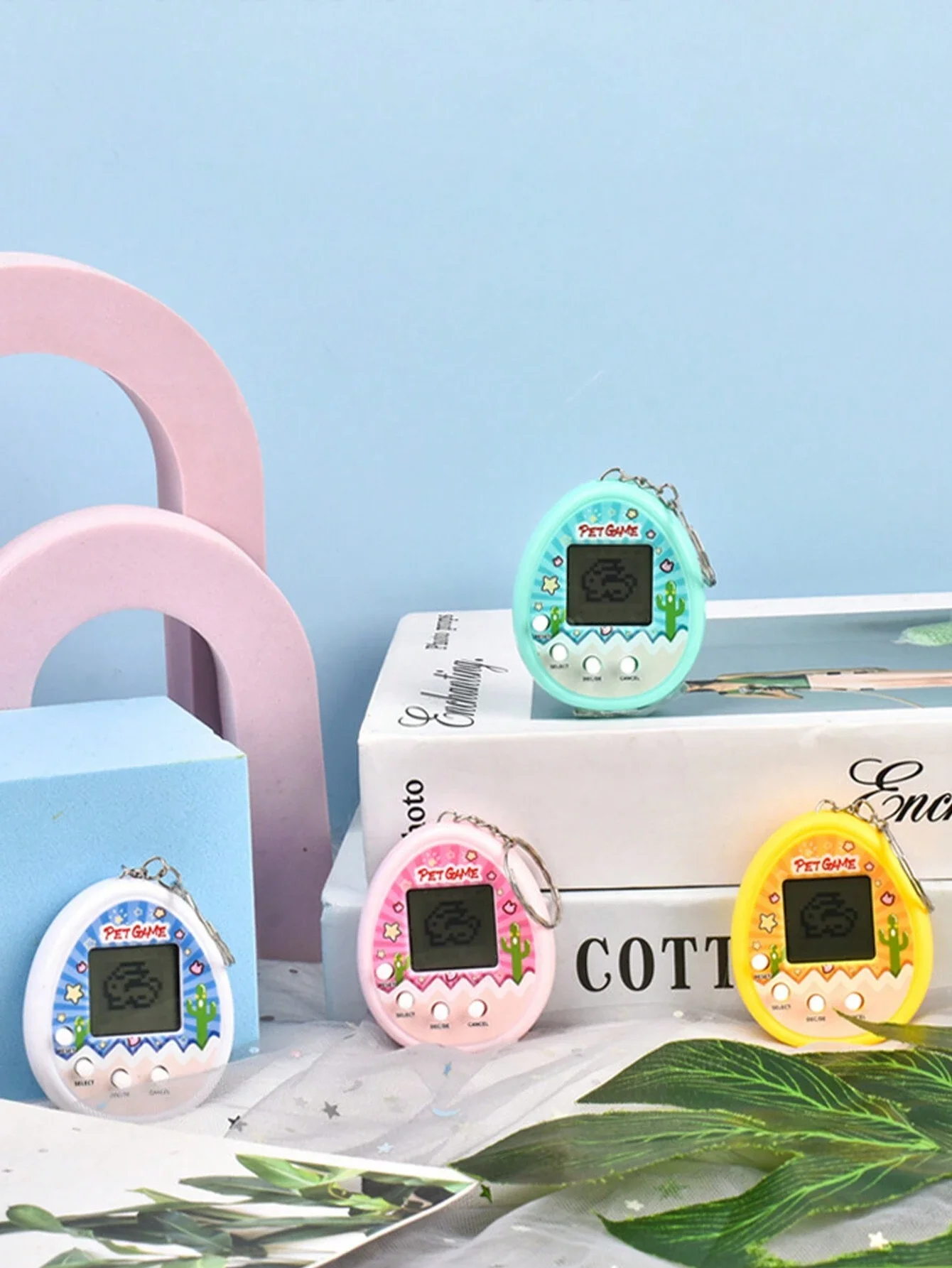 1pc Electronic Pet Machine Mini Handheld Electronic Game Console Virtual Pet Egg Keychain Pendant Decoration Casual