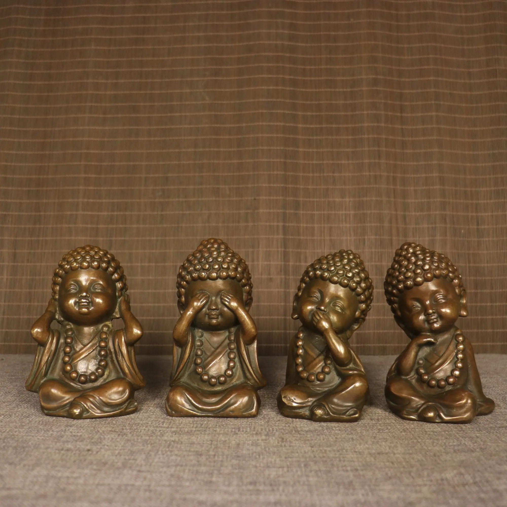 Brass Buddha Set Exquisite Home Décor, Perfect for Entryway, Tea Table, and Living Room Display - Artisanal Decorative Sculpture
