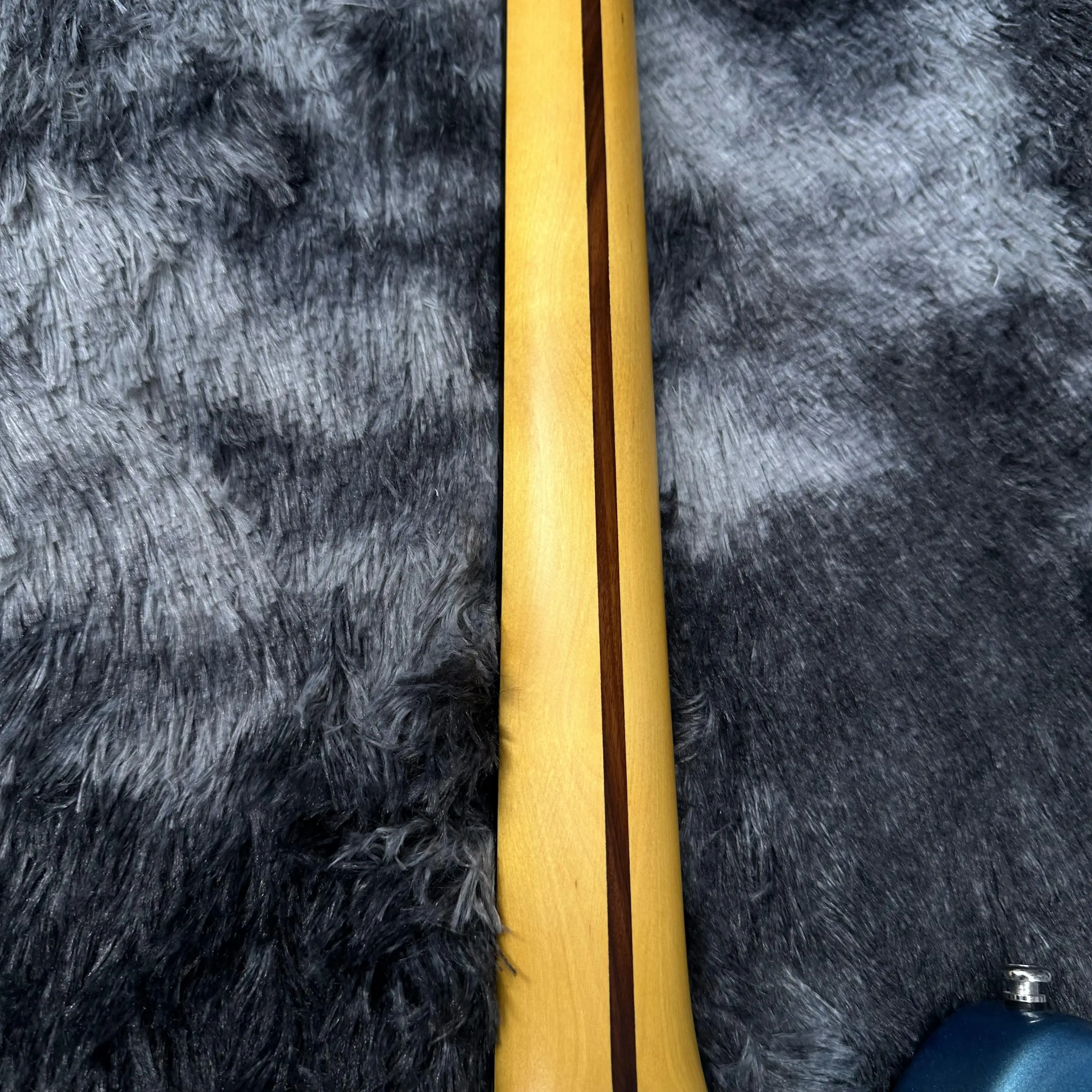 جيتار كهربائي مخصص - جسم أزرق - 6 أوتار - 22 فريتس - مناسب لكل من المحترفين والمبتدئين - شحن مجاني #5