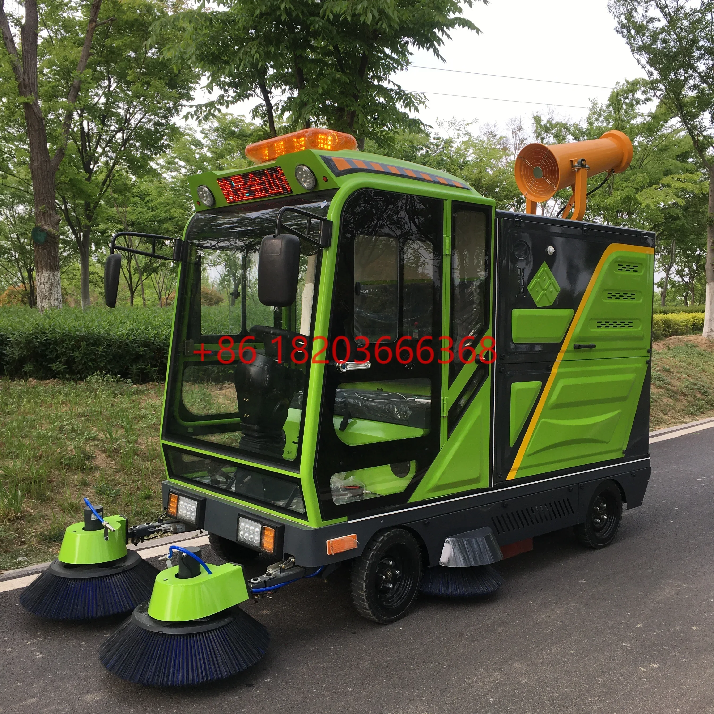 YG Customized Industrial Street Sweeper Cleaning Machine Battery Electric Ride On Road Vacuum Floor Sweeper