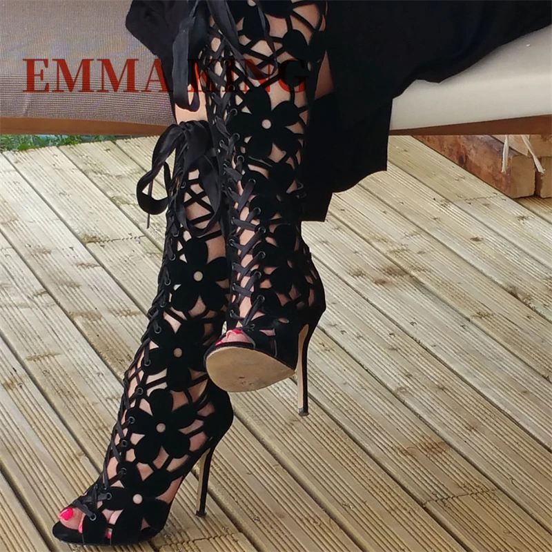 Sandalias con cordones y recortes de flores, botas hasta la rodilla de tacón alto atadas cruzadas a la moda, botas informales de ante sintético con punta abierta, zapatos para banquetes de fiesta