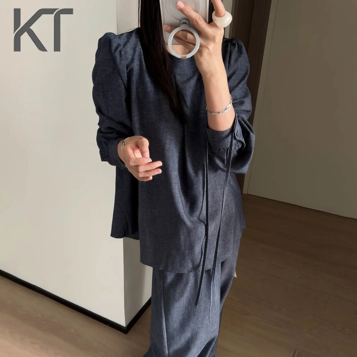 

KT 2026 New Arrival Denim Texture Two Piece Set Women Puff Sleeve Blouse & Wide Leg Pants Outfit
